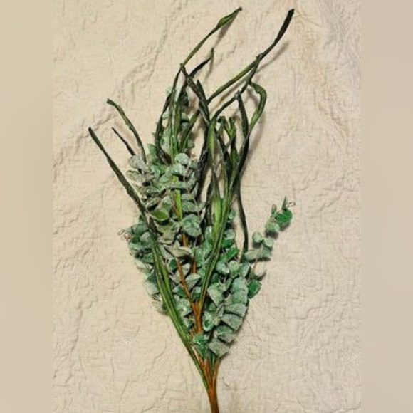 *Winter Sparkle Eucalyptus Spray - Picture 3 of 7